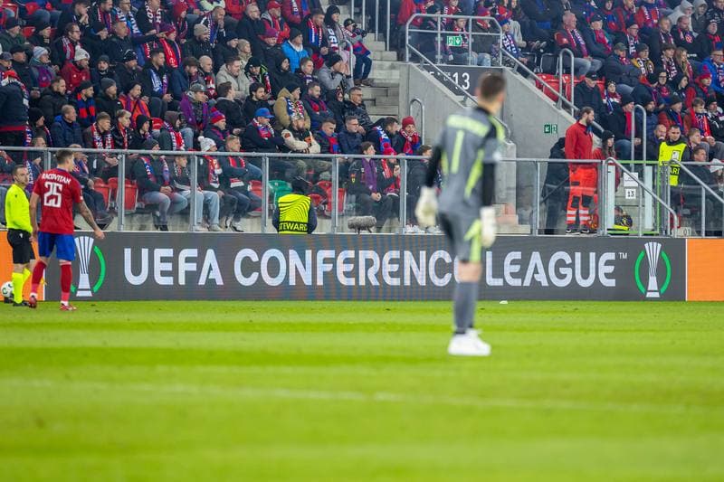 Football. UEFA Conference League. Rakow Czestochowa - Universitatea Craiova. 02.10.2025
