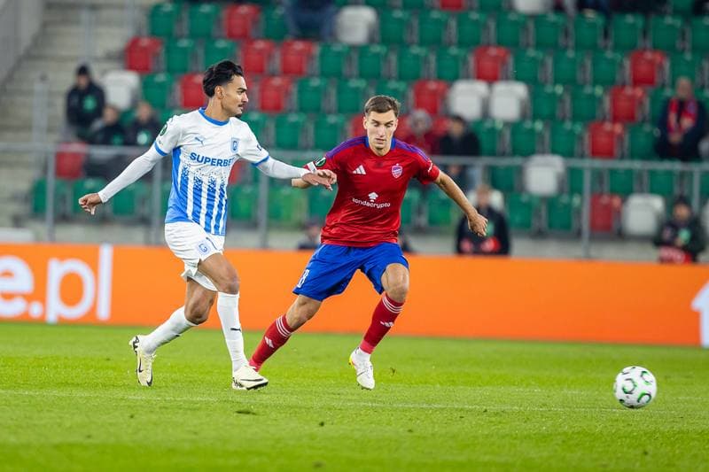 Football. UEFA Conference League. Rakow Czestochowa - Universitatea Craiova. 02.10.2025