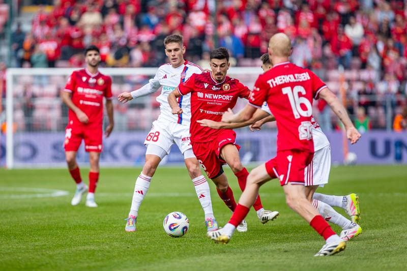 Football. PKO BP Ekstraklasa. Widzew Lodz - Rakow Czestochowa. 28.09.2025
