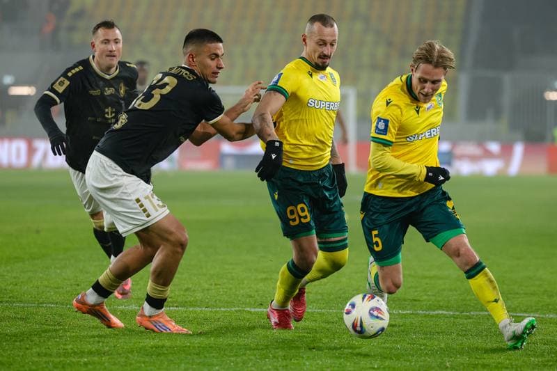 Football. PKO BP Ekstraklasa. GKS Katowice - Pogon Szczecin. 29.11.2025