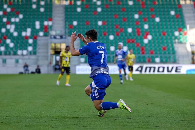 Football. Betclic 1 Liga. Wieczysta Krakow - Ruch Chorzow. 28.09.2025