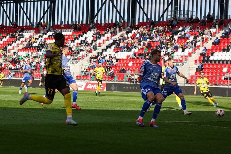 Football. Betclic 1 Liga. Wieczysta Krakow - Ruch Chorzow. 28.09.2025