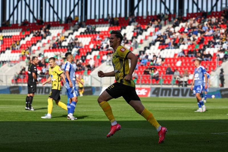Football. Betclic 1 Liga. Wieczysta Krakow - Ruch Chorzow. 28.09.2025