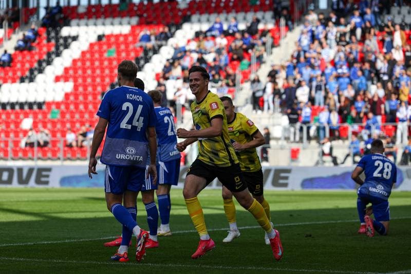 Football. Betclic 1 Liga. Wieczysta Krakow - Ruch Chorzow. 28.09.2025
