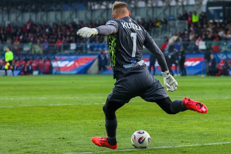 Football. STS Puchar Polski. Rakow Czestochowa - GKS Katowice. 09.04.2026