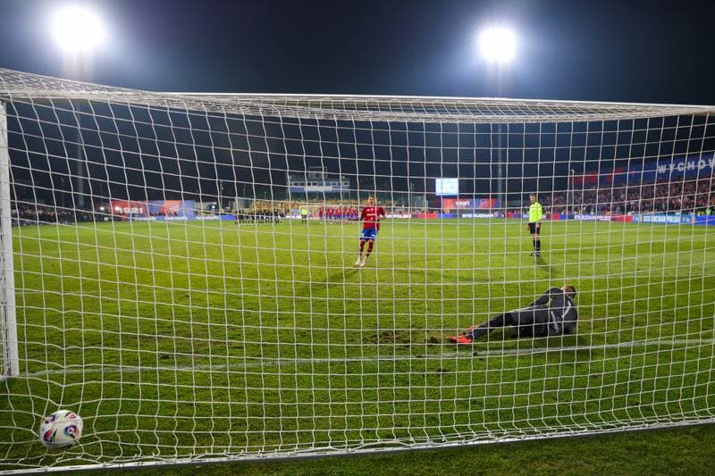 Football. STS Puchar Polski. Rakow Czestochowa - GKS Katowice. 09.04.2026