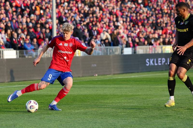 Football. STS Puchar Polski. Rakow Czestochowa - GKS Katowice. 09.04.2026