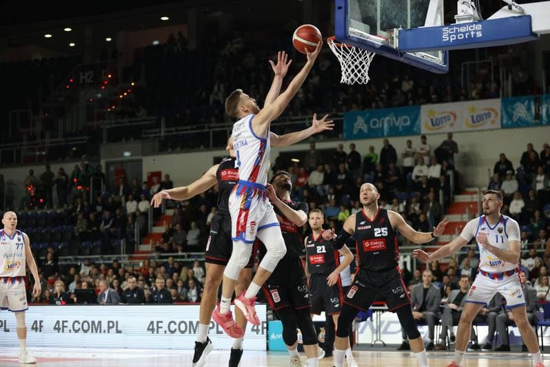 Basketball. ORLEN Basket Liga. Arriva Lotto Twarde Pierniki Torun - Energa Czarni Slupsk. 02.11.2025