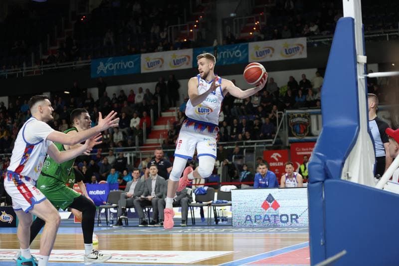 Basketball. Arriva Lotto Twarde Pierniki Torun - Miasto Szkla Krosno. 17.02.2026