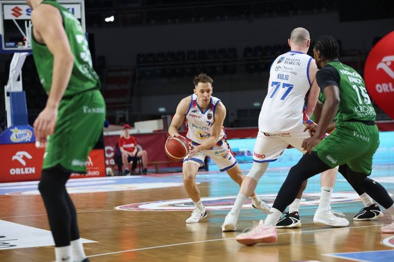 Basketball. Arriva Lotto Twarde Pierniki Torun - Miasto Szkla Krosno. 17.02.2026