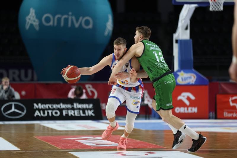 Basketball. Arriva Lotto Twarde Pierniki Torun - Miasto Szkla Krosno. 17.02.2026