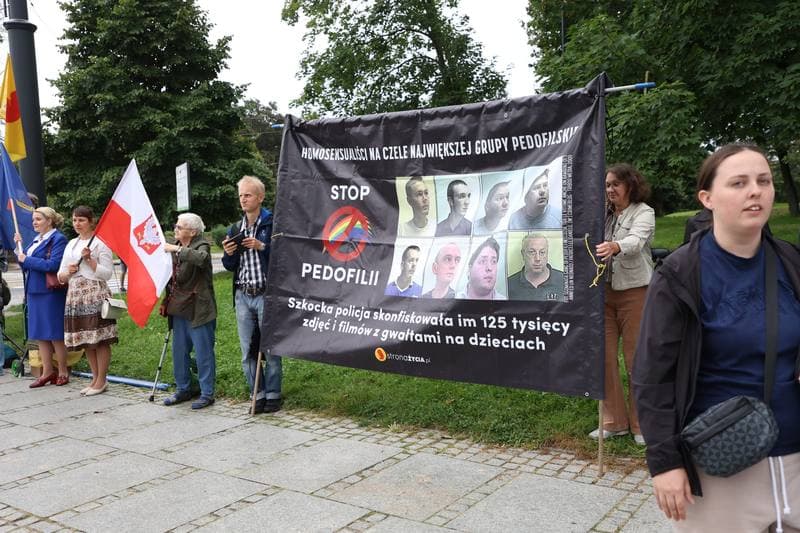 Counter-demonstration against the Rainbow Equality March. Torun. 30.08.2025