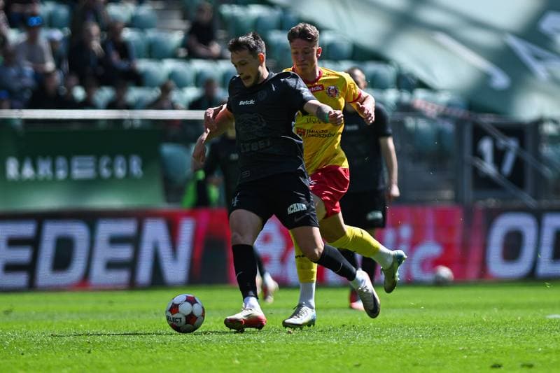 Football. Betclic I Liga. Slask Wroclaw - Znicz Pruszkow. 18.04.2026