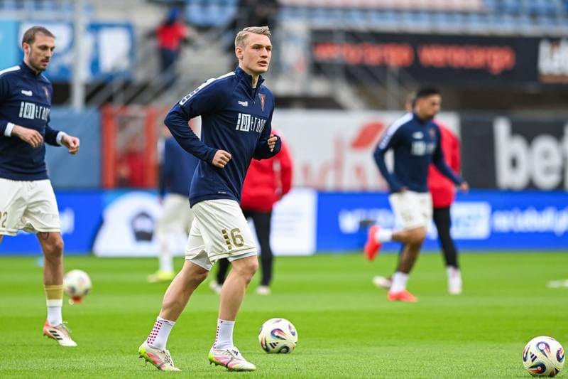 Football. PKO BP Ekstraklasa. Piast Gliwice - Pogon Szczecin. 13.04.2026