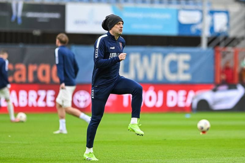 Football. PKO BP Ekstraklasa. Piast Gliwice - Pogon Szczecin. 13.04.2026