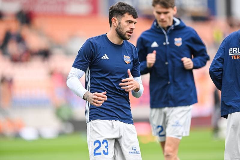 Football. PKO BP Ekstraklasa. Bruk-Bet Termalica Nieciecza - Piast Gliwice. 06.04.2026