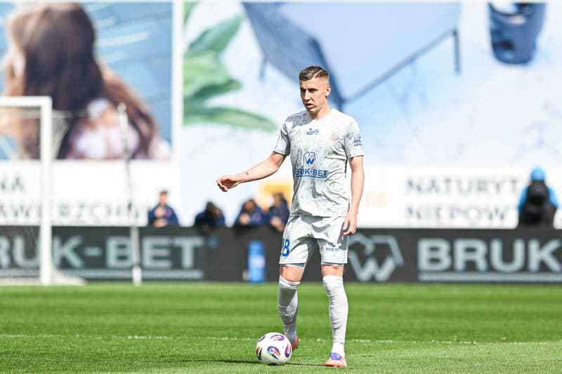 Football. PKO BP Ekstraklasa. Bruk-Bet Termalica Nieciecza - Piast Gliwice. 06.04.2026