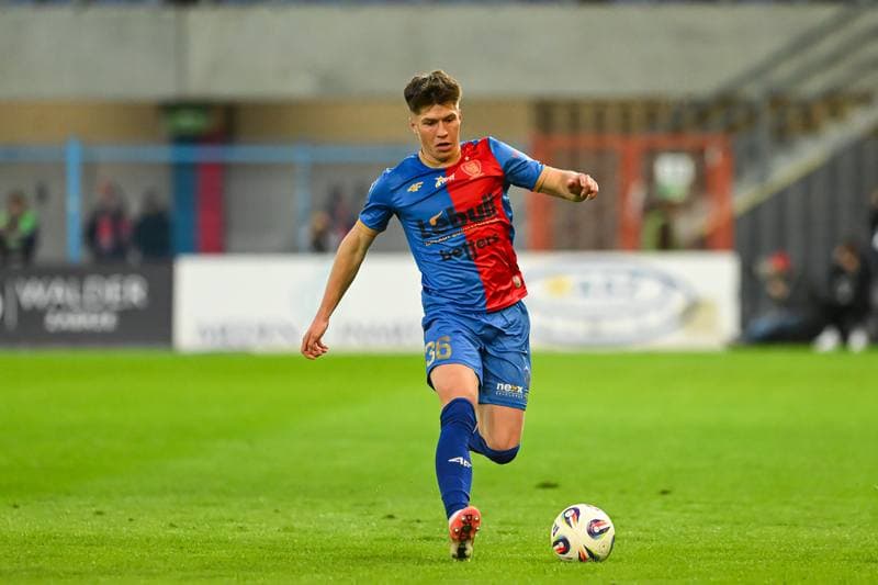 Football. PKO BP Ekstraklasa. Piast Gliwice - Pogon Szczecin. 13.04.2026