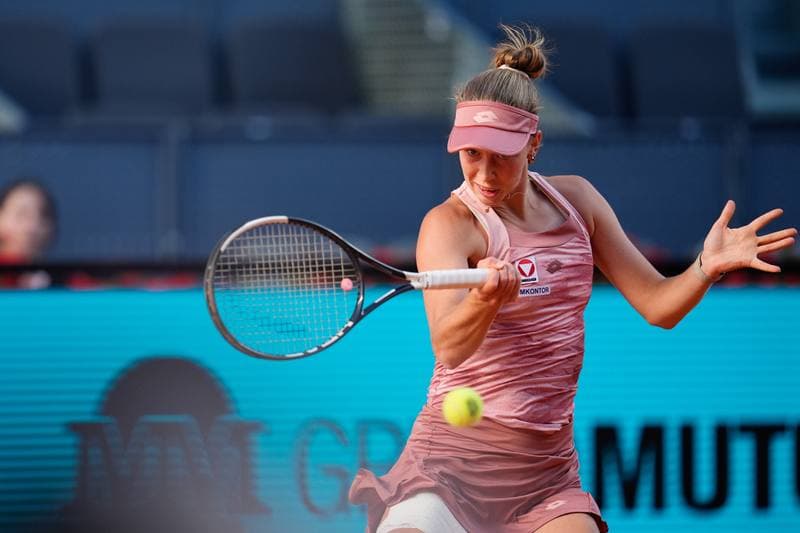 Tennis. Mutua Madrid Open. Tereza Valentova - Yulia Putintseva. 22.04.2026