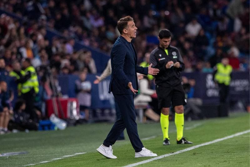 Football. La Liga. Levante - Sevilla. 23.04.2026