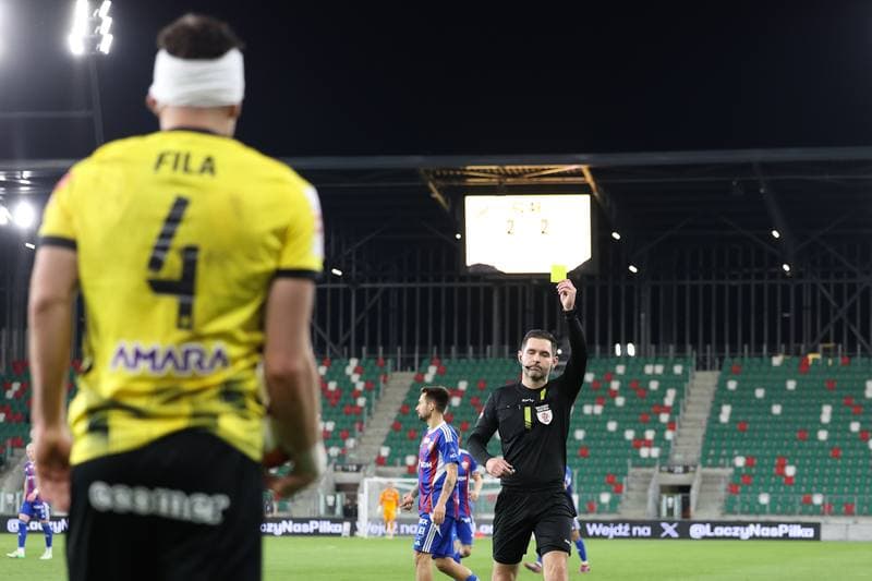Football. Betclic 1 Liga. Wieczysta Krakow - Polonia Bytom. 23.04.2026