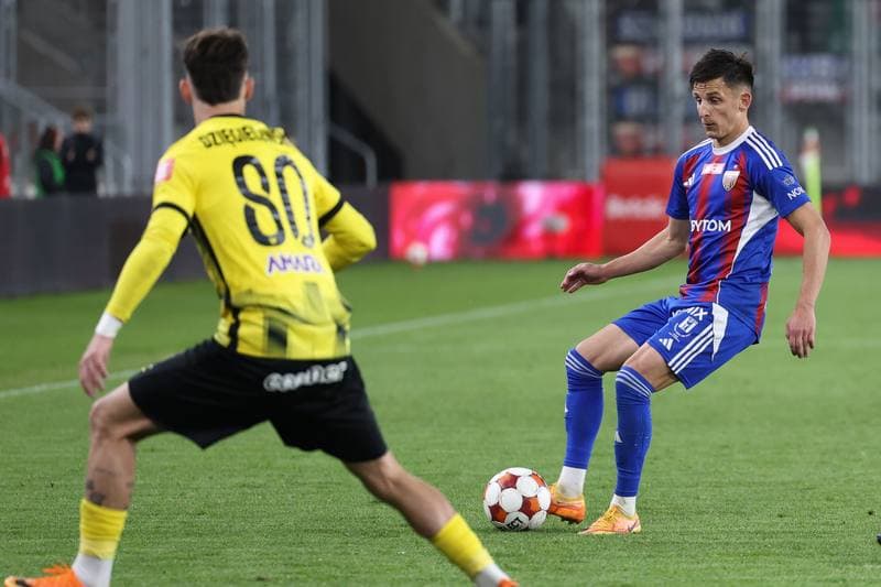 Football. Betclic 1 Liga. Wieczysta Krakow - Polonia Bytom. 23.04.2026