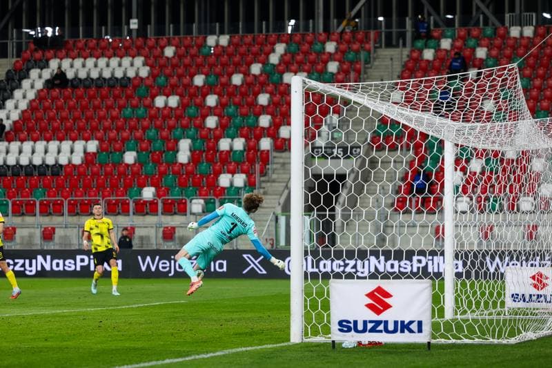 Football. Betclic 1 Liga. Wieczysta Krakow - Polonia Bytom. 23.04.2026