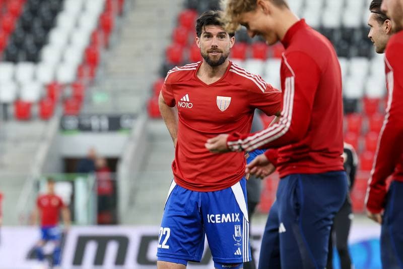 Football. Betclic 1 Liga. Wieczysta Krakow - Polonia Bytom. 23.04.2026