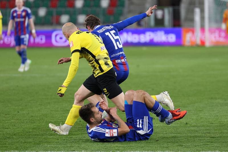 Football. Betclic 1 Liga. Wieczysta Krakow - Polonia Bytom. 23.04.2026