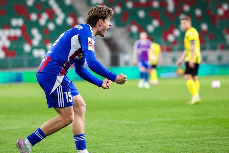 Football. Betclic 1 Liga. Wieczysta Krakow - Polonia Bytom. 23.04.2026