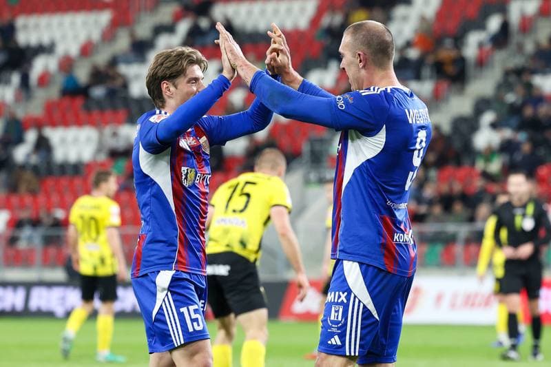 Football. Betclic 1 Liga. Wieczysta Krakow - Polonia Bytom. 23.04.2026