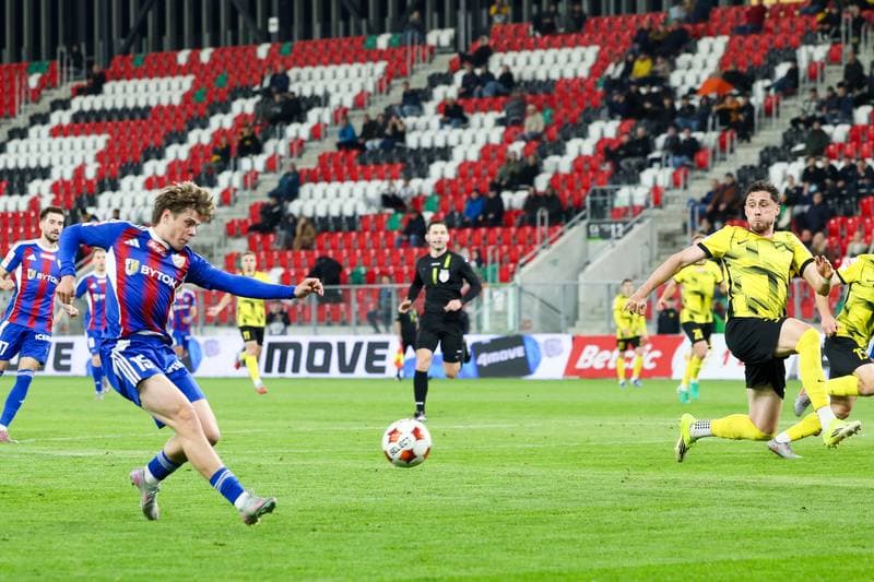 Football. Betclic 1 Liga. Wieczysta Krakow - Polonia Bytom. 23.04.2026