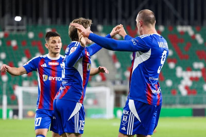 Football. Betclic 1 Liga. Wieczysta Krakow - Polonia Bytom. 23.04.2026