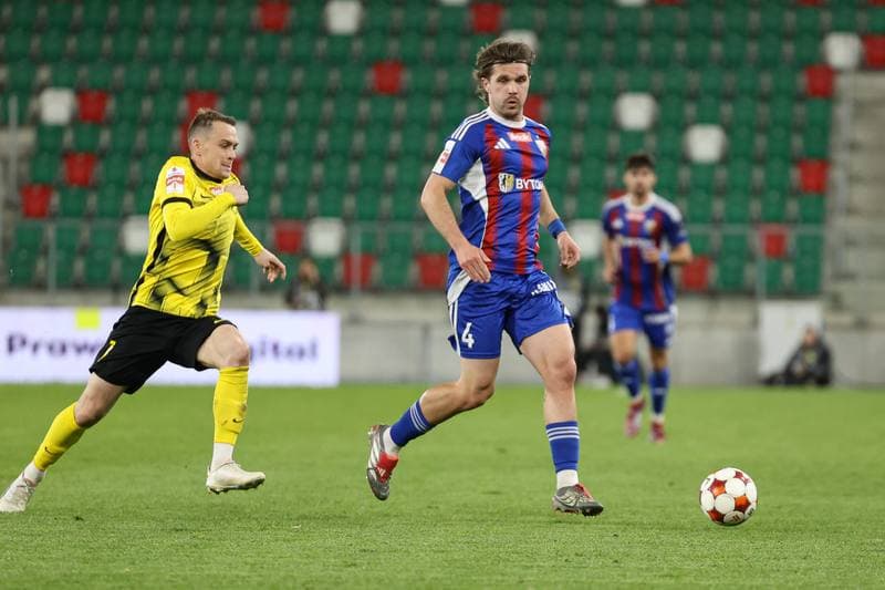 Football. Betclic 1 Liga. Wieczysta Krakow - Polonia Bytom. 23.04.2026