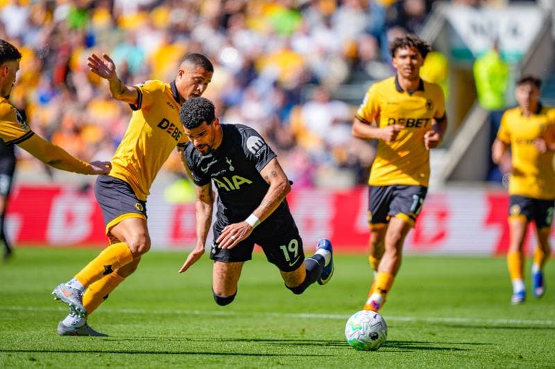 Football. Premier League. Wolverhampton Wanderers - Tottenham Hotspur. 25.04.2026