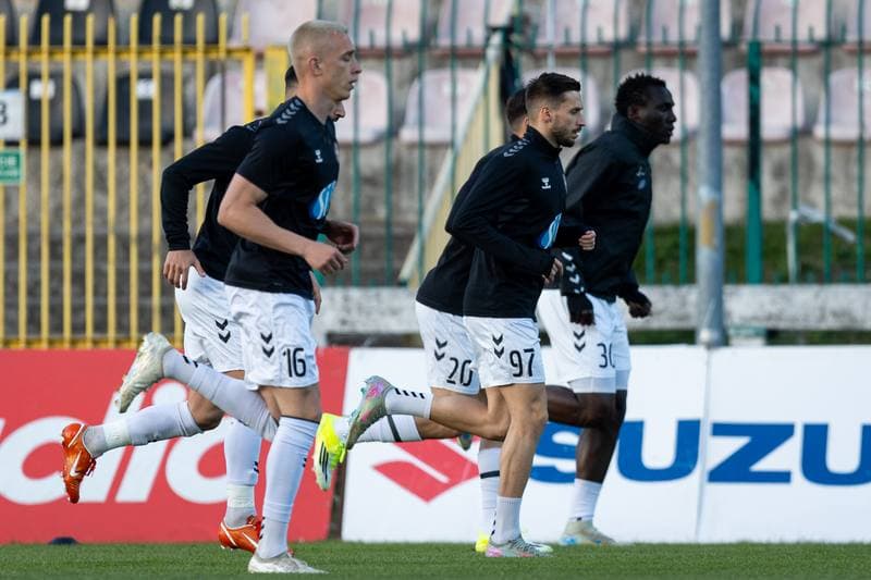 Football. Betclic 1 Liga. Polonia Warszawa - Chrobry Glogow. 25.04.2026