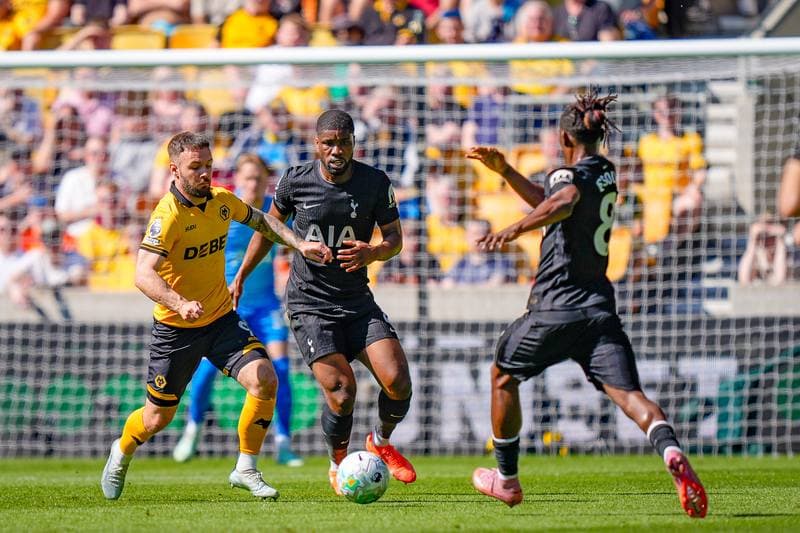 Football. Premier League. Wolverhampton Wanderers - Tottenham Hotspur. 25.04.2026
