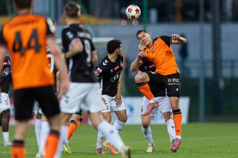 Football. Betclic 1 Liga. Polonia Warszawa - Chrobry Glogow. 25.04.2026
