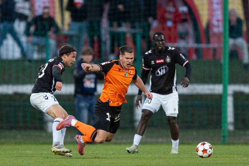 Football. Betclic 1 Liga. Polonia Warszawa - Chrobry Glogow. 25.04.2026