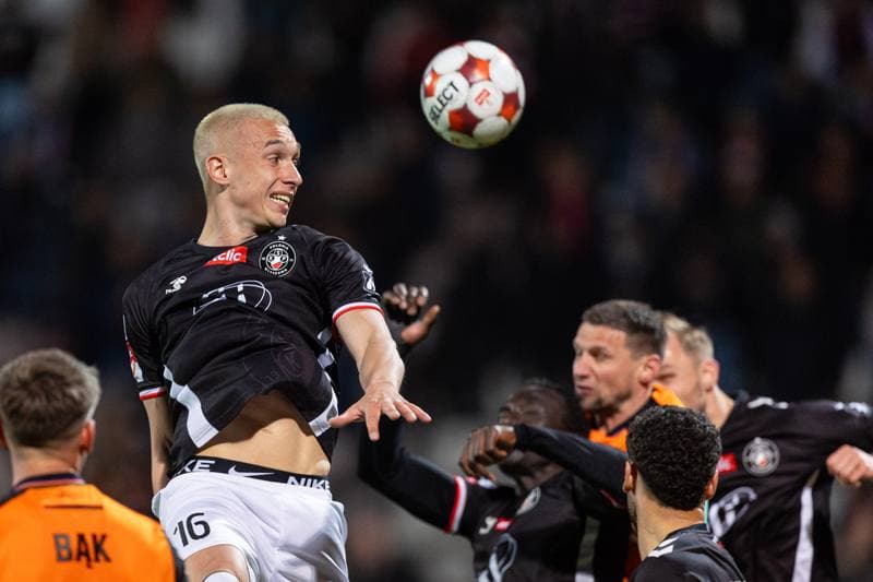 Football. Betclic 1 Liga. Polonia Warszawa - Chrobry Glogow. 25.04.2026