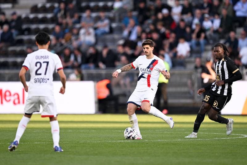 Football. Ligue 1. Angers SCO - Paris Saint-Germain. 25.04.2026