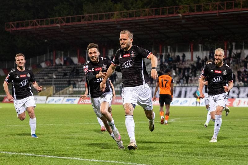 Football. Betclic 1 Liga. Polonia Warszawa - Chrobry Glogow. 25.04.2026