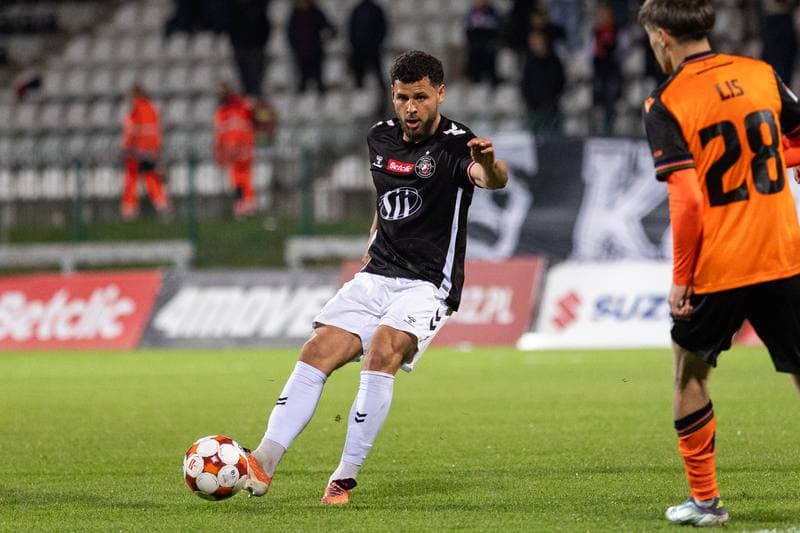 Football. Betclic 1 Liga. Polonia Warszawa - Chrobry Glogow. 25.04.2026