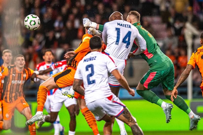 Football. UEFA Conference League. Shakhtar Donetsk - Crystal Palace. 30.04.2026
