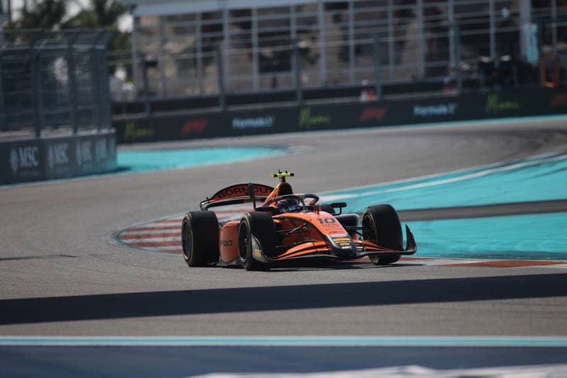 Motorsport. FIA Formula 2 Championship. Race 1. 01.05.2026