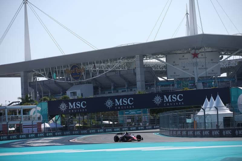 Motorsport. FIA Formula 2 Championship. Race 1. 01.05.2026