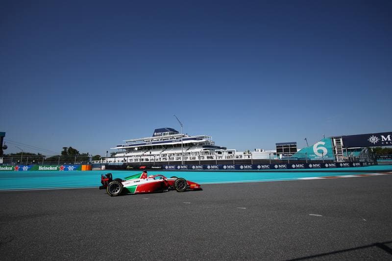 Motorsport. FIA Formula 2 Championship. Race 1. 01.05.2026