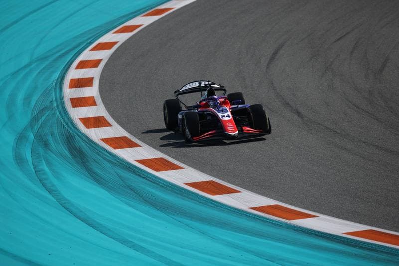 Motorsport. FIA Formula 2 Championship. Race 1. 01.05.2026