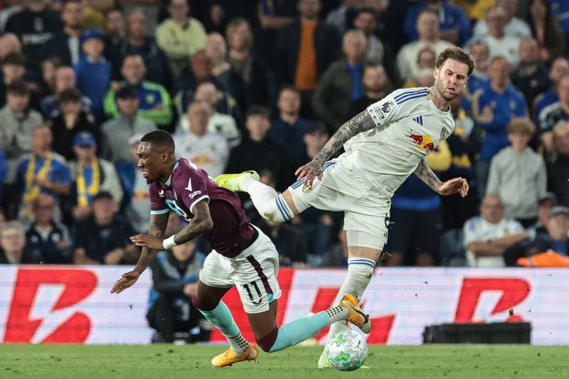 Football. Premier League. Leeds United - Burnley. 01.05.2026
