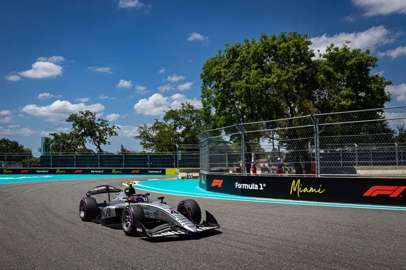 Motorsport. FIA Formula 2 Championship. Race 1. 01.05.2026
